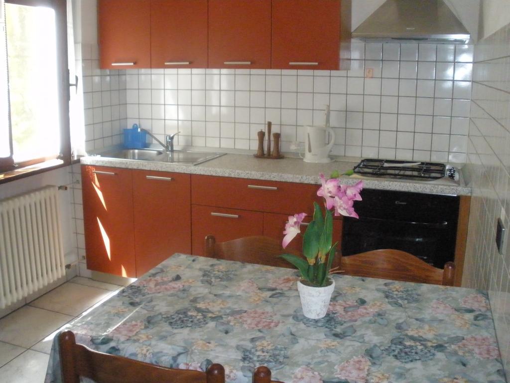 Casa Variante Cannobio Ruang foto
