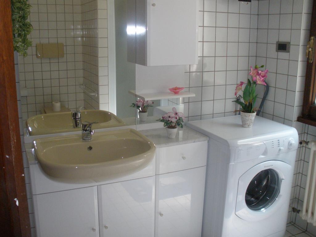 Casa Variante Cannobio Ruang foto